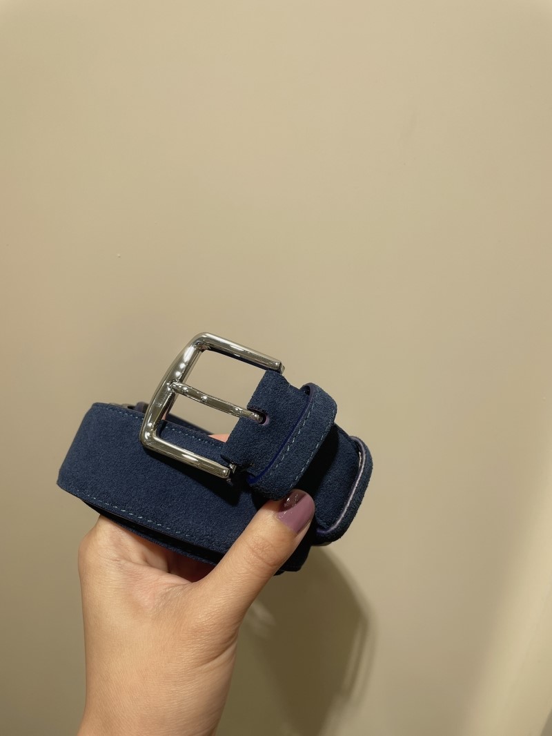 L0r0 P1ana belts